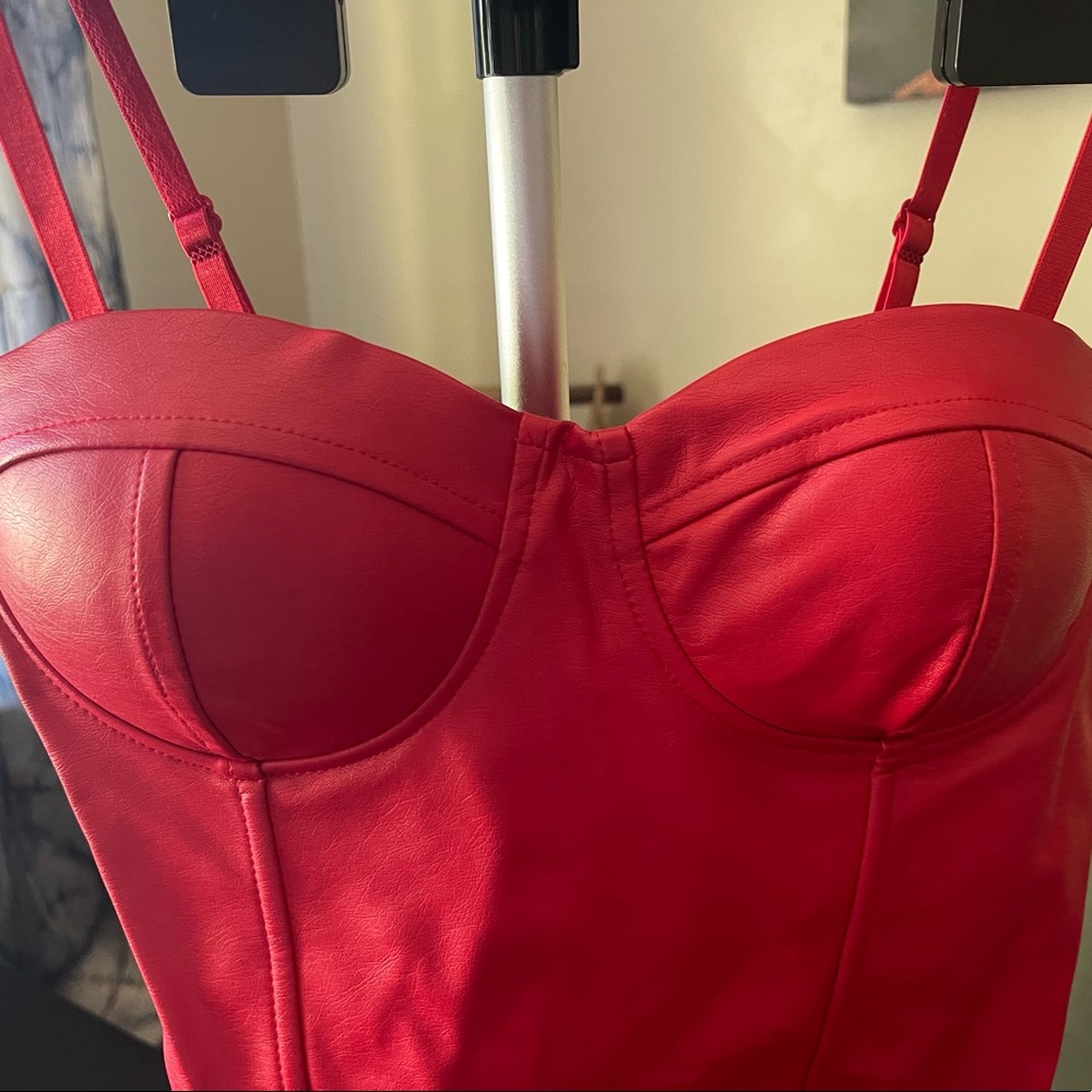 RED CORSET BODYSUIT